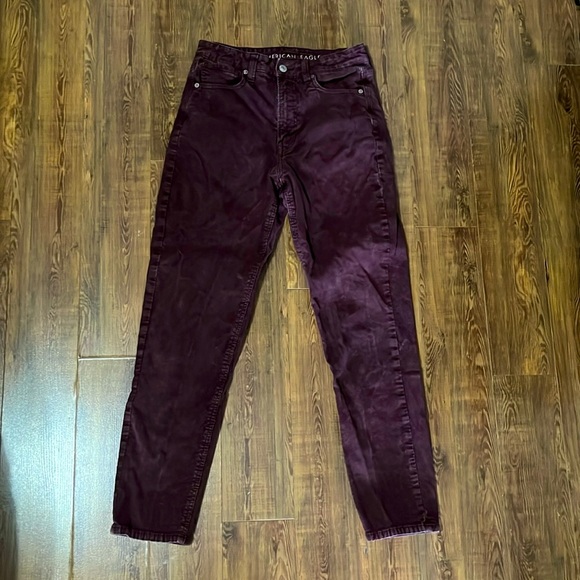 American Eagle Super Stretch Corduroy Mom Jeans - Picture 2 of 3
